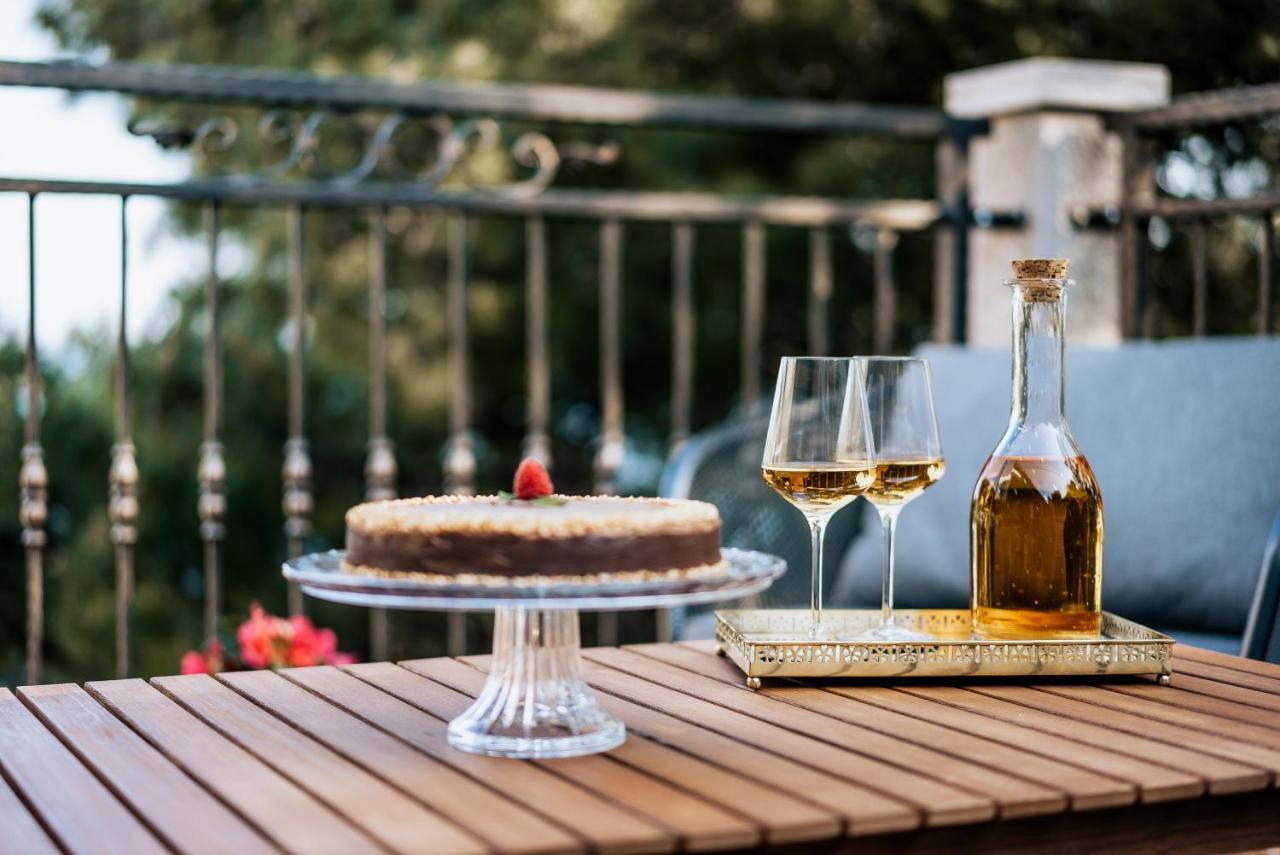 Villa Amore Brela Guest house