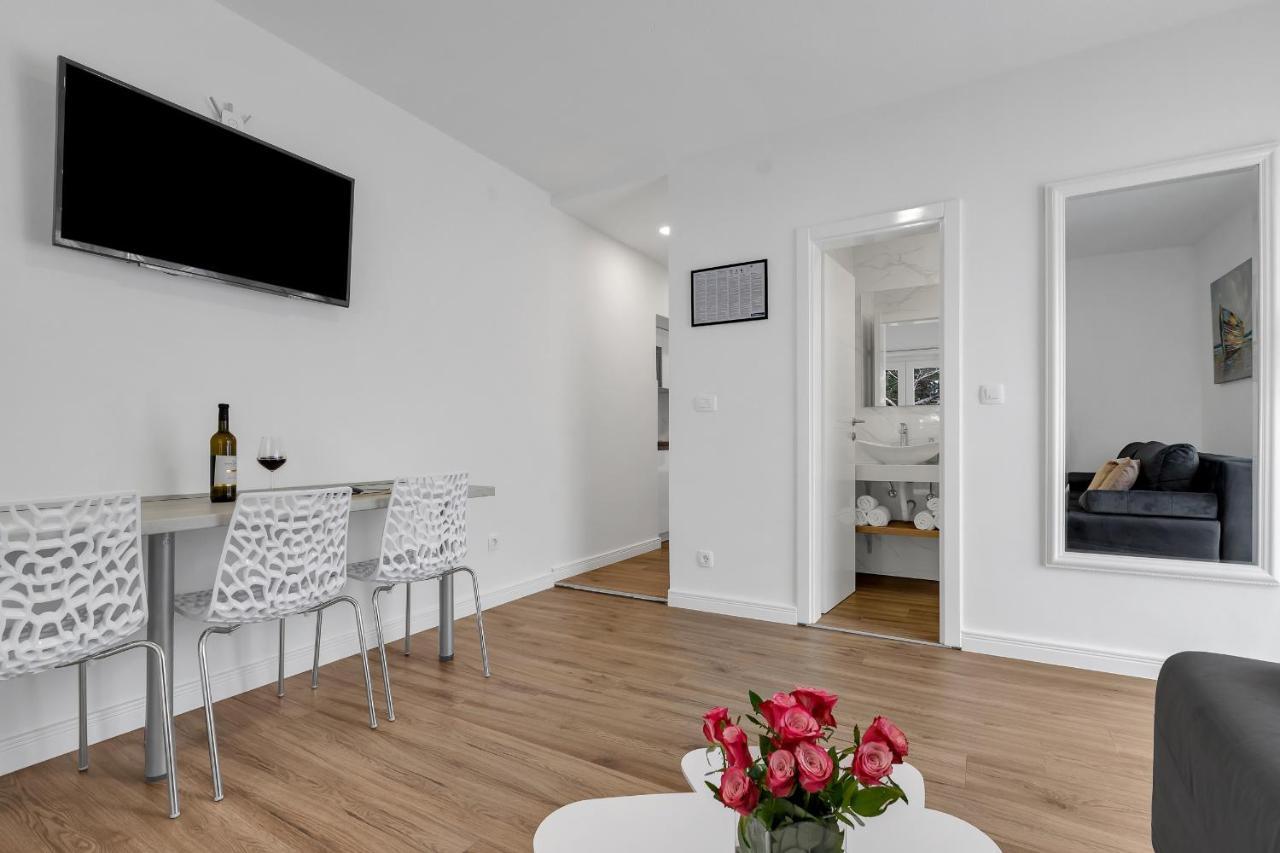 Villa Amore Brela Guest house